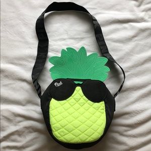 Victoria’s Secret PINK Pineapple 🍍 Cooler bag